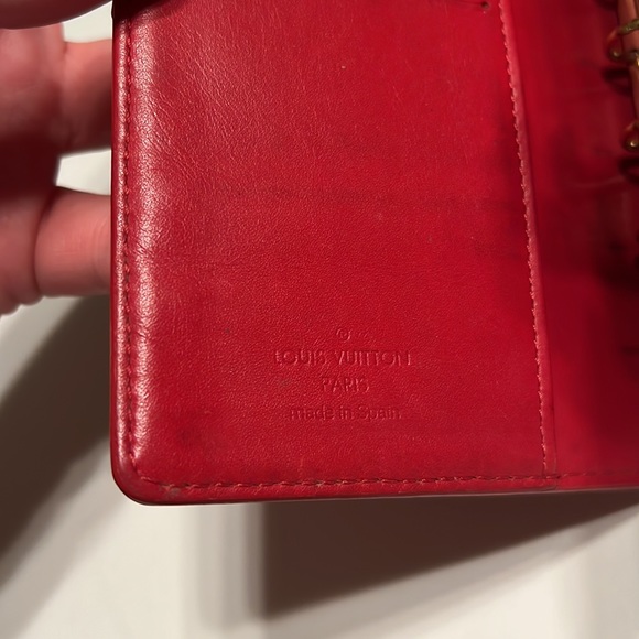 Louis Vuitton Red Vernis Leather Agenda - Picture 11 of 16